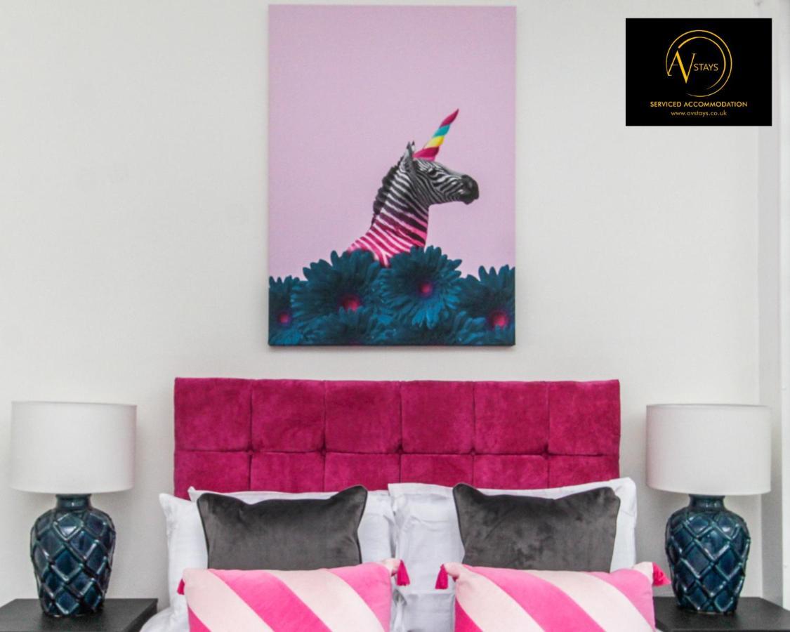 St Helens  Modern House By Av Stays Short Lets & Serviced Accommodation St Helens المظهر الخارجي الصورة