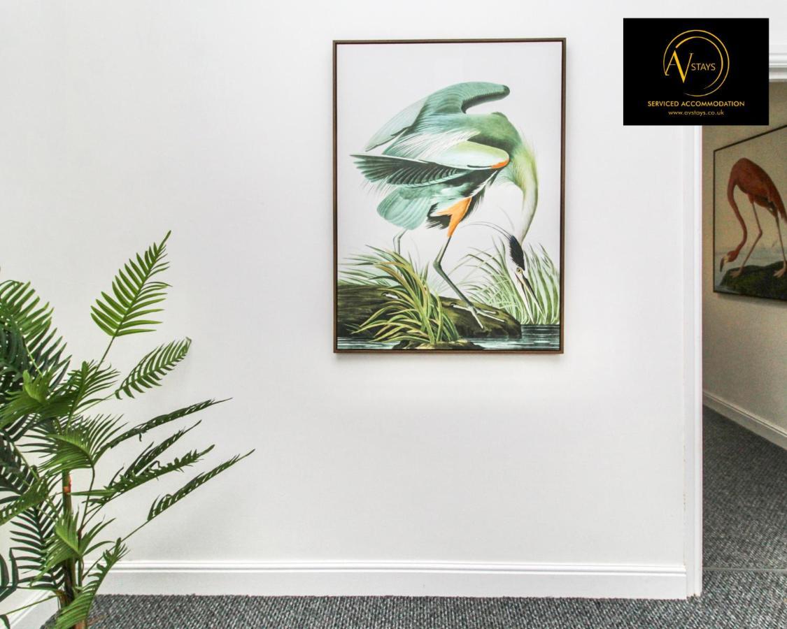 St Helens  Modern House By Av Stays Short Lets & Serviced Accommodation St Helens المظهر الخارجي الصورة